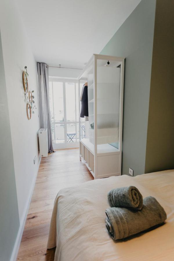 Traber Apartments Im Herzen Leipzigs Balkon Parkplatz ภายนอก รูปภาพ